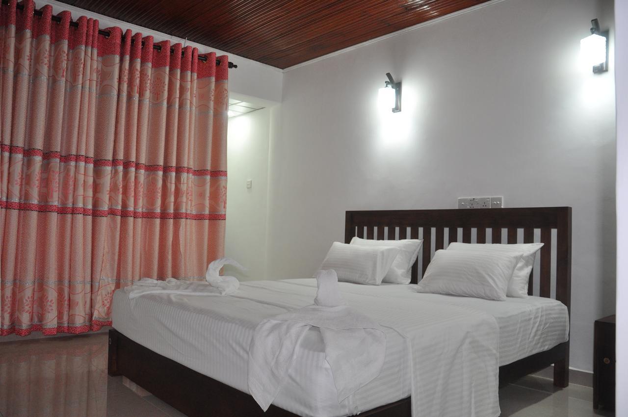 Shaa Lodge Тисамахарама Екстериор снимка